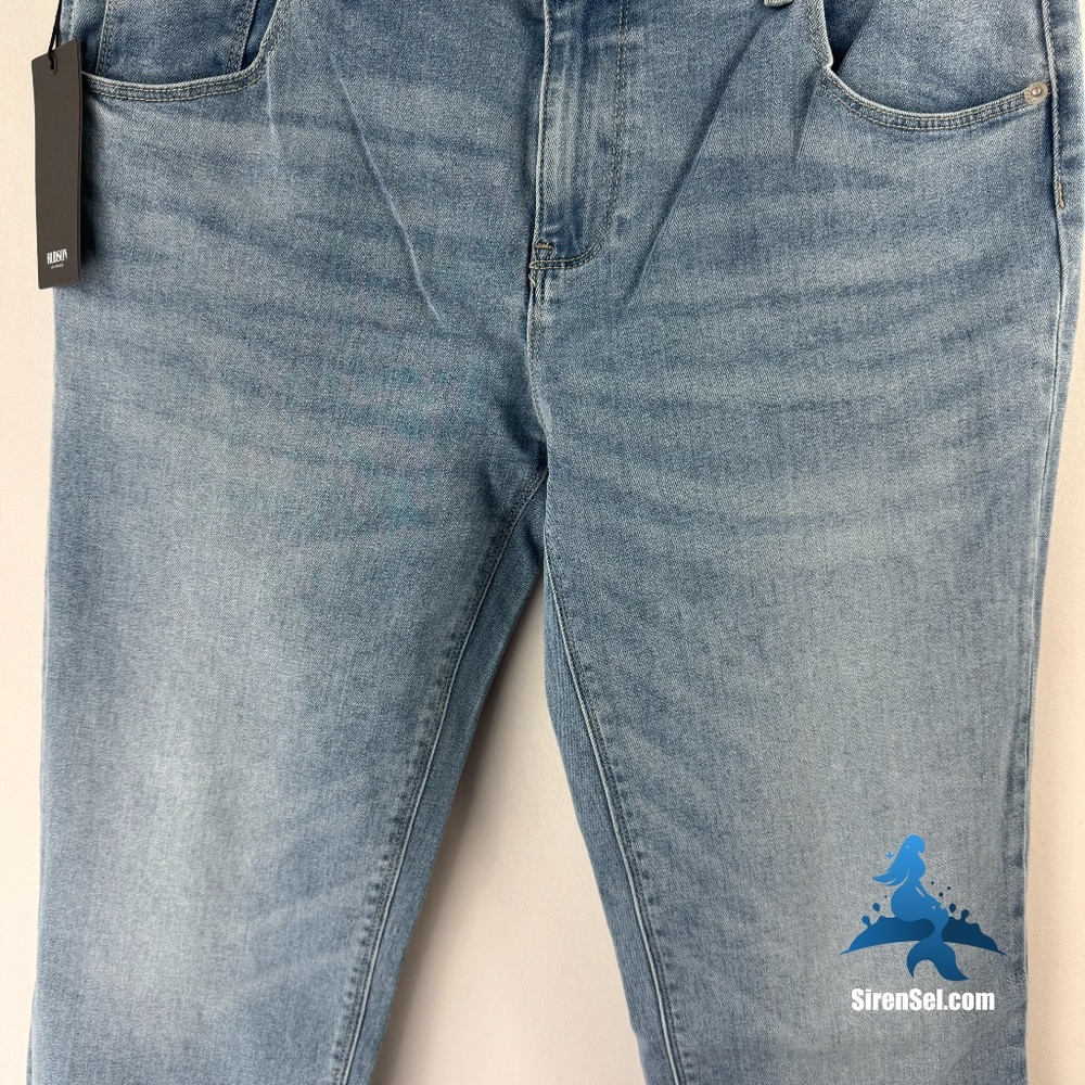 1281 NWT Hudson Straight Leg Jeans – 10 – Icy Blue - Picture 5 of 16